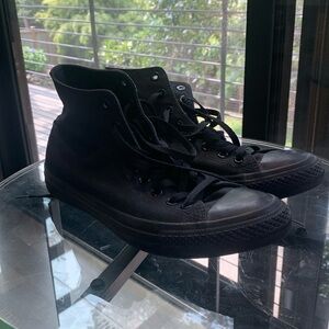 Converse Black High Top Sz 10